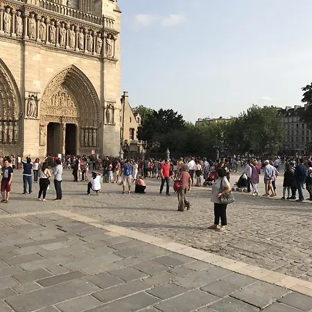 Appartamento Bastille Opera Avec Terrasse Parigi